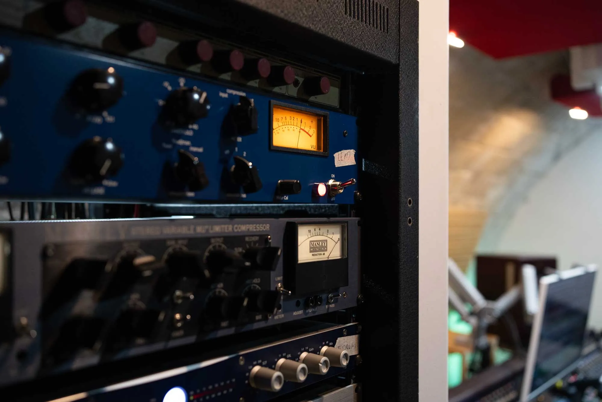 Compresseur de mastering au Studio des Gobelins